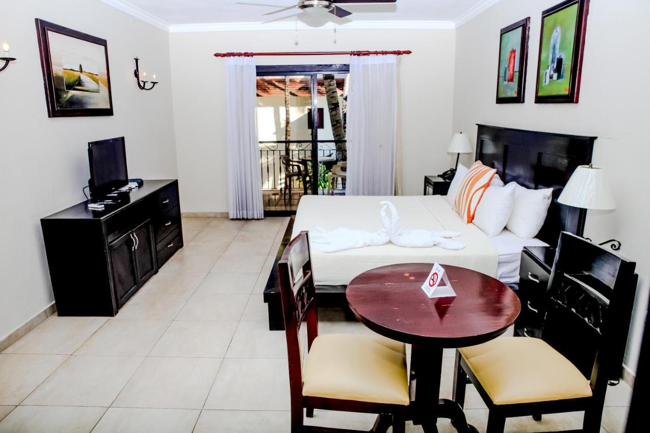 Hotel Seranta Brisas De Bavaro (Adults Only) Punta Cana Exteriör bild